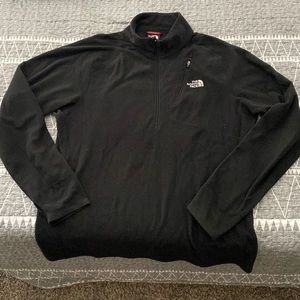 The North Face Men’s Black Half Zip Pullover